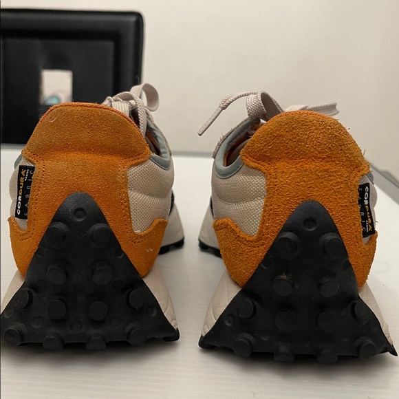 NEW BALANCE 327 CORDURA ORANGE BLUE RUNNING SNEAKERS MENS SIZE 7.5 - Picture 3 of 14